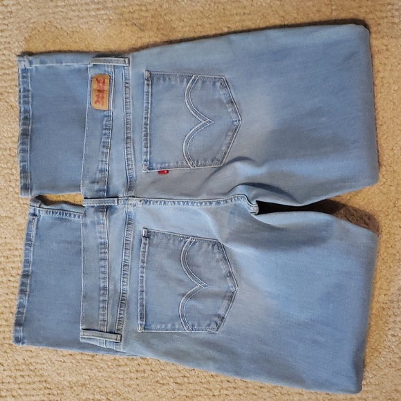 LEVI'S 524 BOOT CUT WOMANS SIZE 15 - Picture 3 of 4